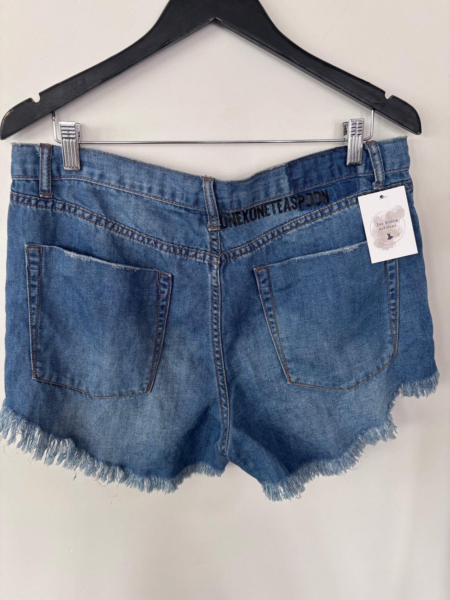 One Teaspoon Cut off Soft Denim Shorts | Sz 31