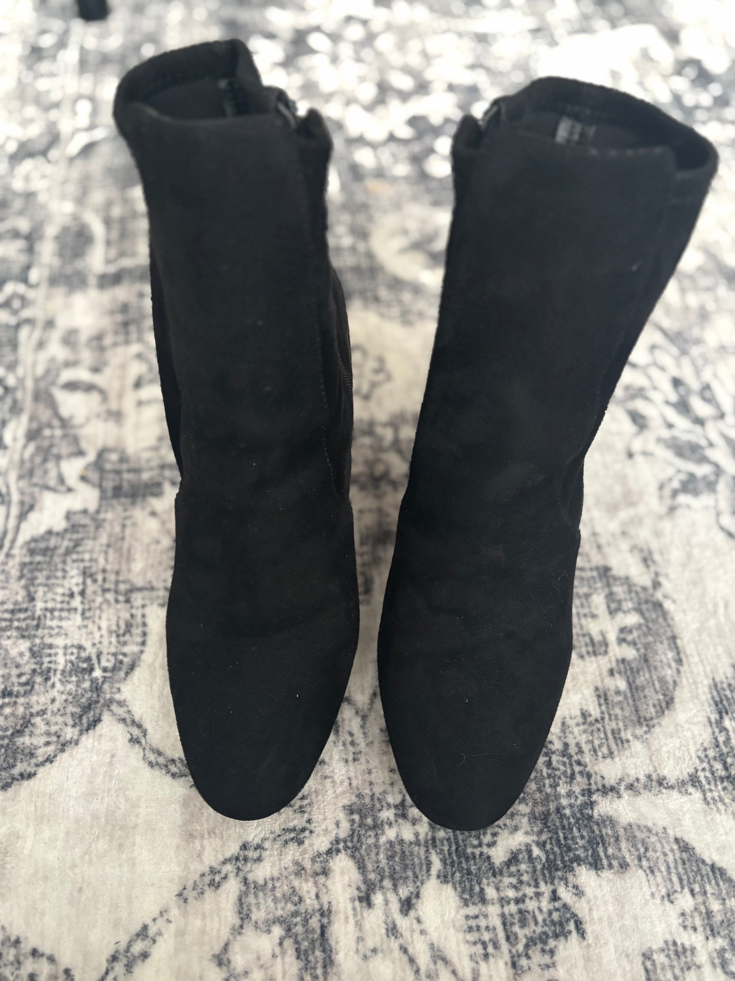 Aldo Aurella Suede Block Heel Booties | Size 9 (N1L4)