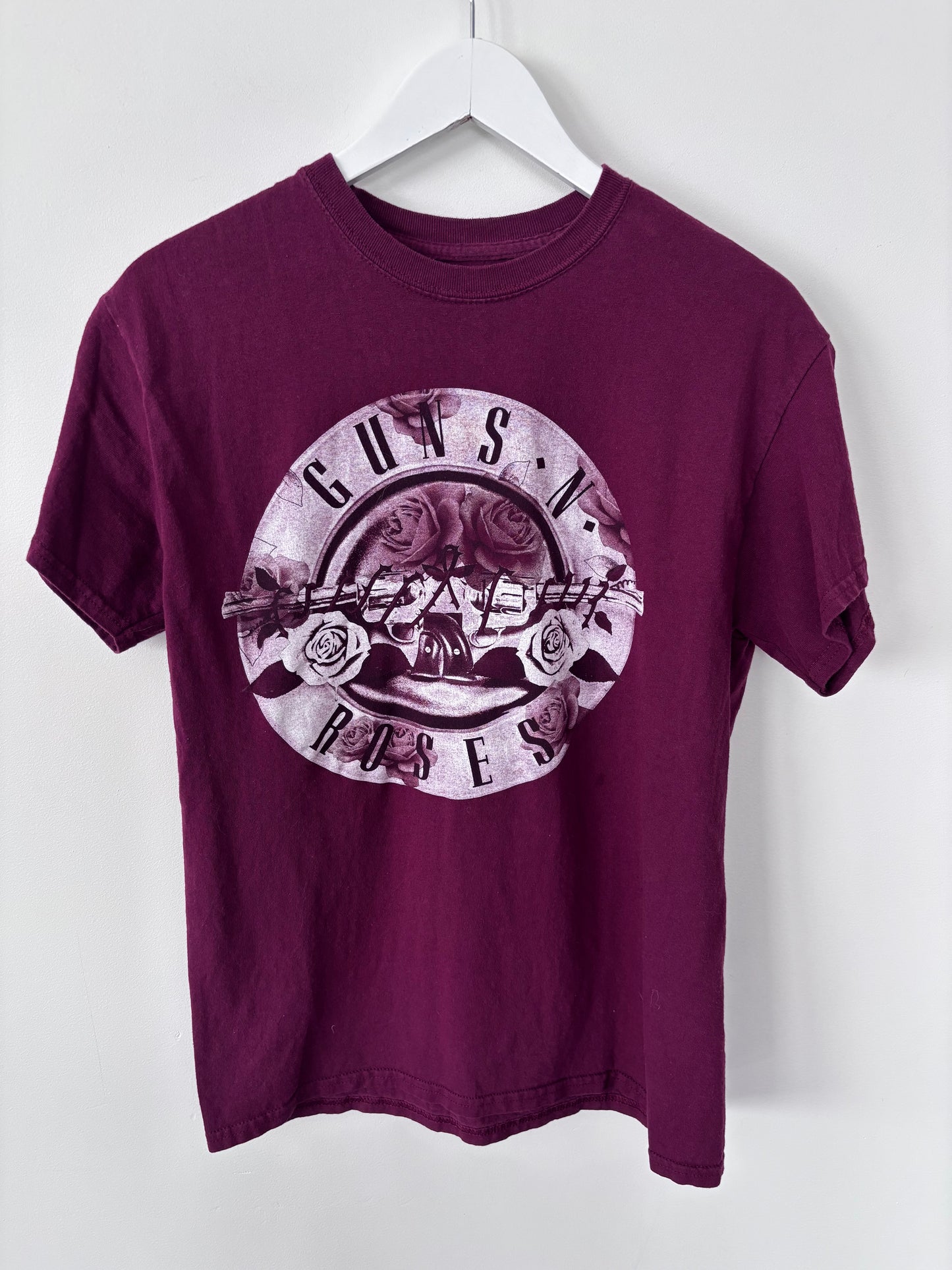 Guns N' Roses Red T-Shirt | Sz Medium