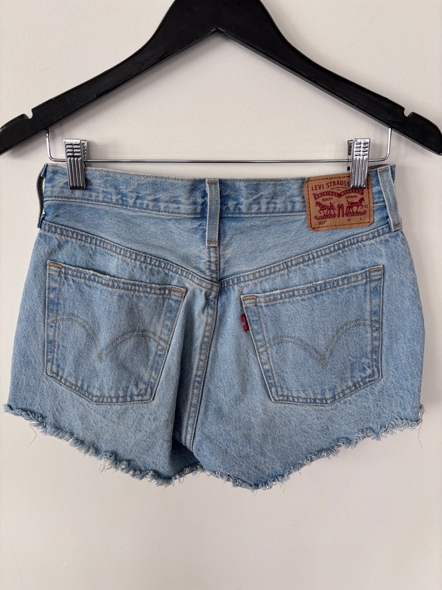 Levi's 501 Light Blue Shorts | Sz 27