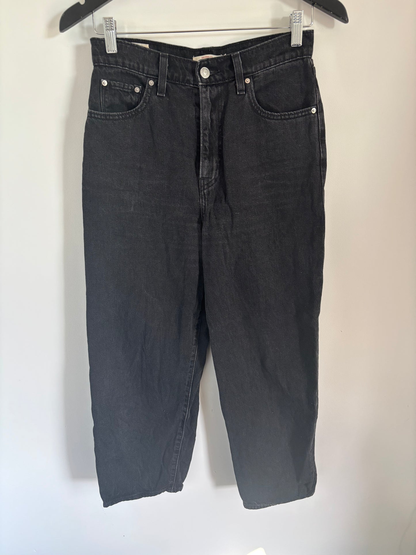 Levi's Black Balloon Jeans | 27