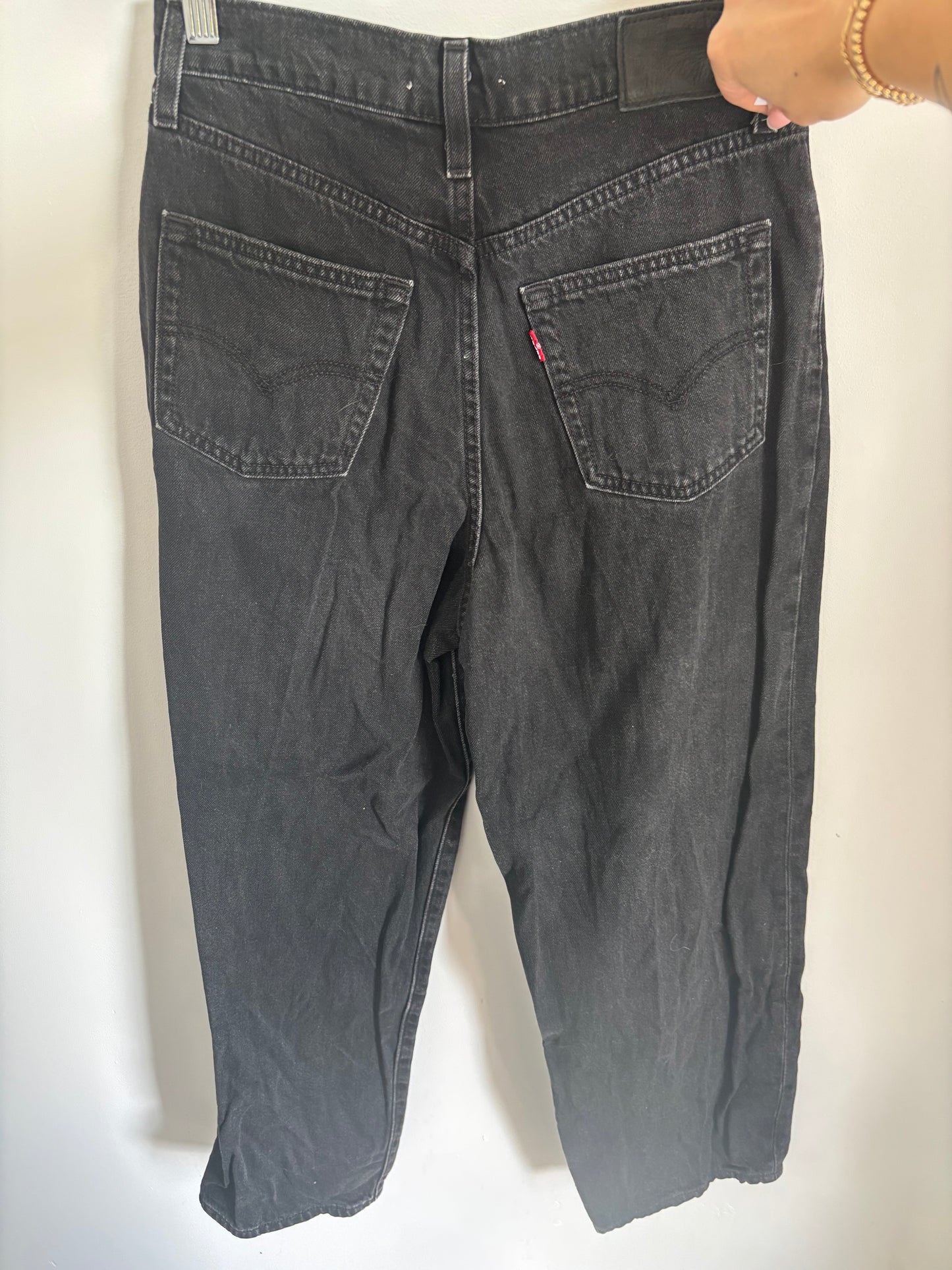 Levi's Black Balloon Jeans | 27