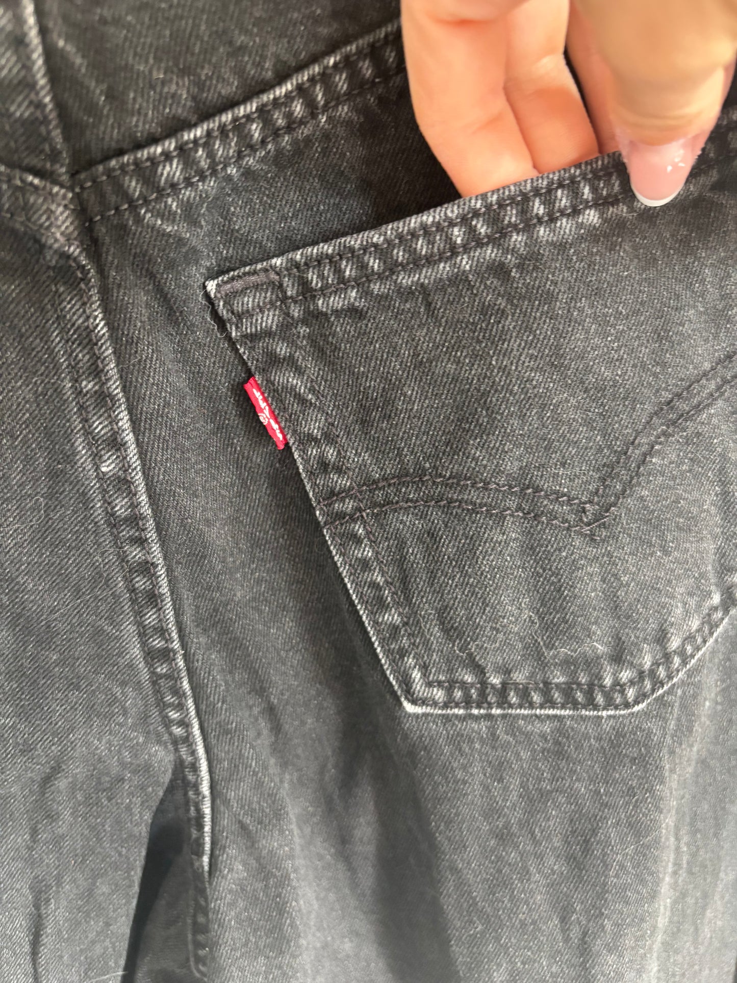 Levi's Black Balloon Jeans | 27