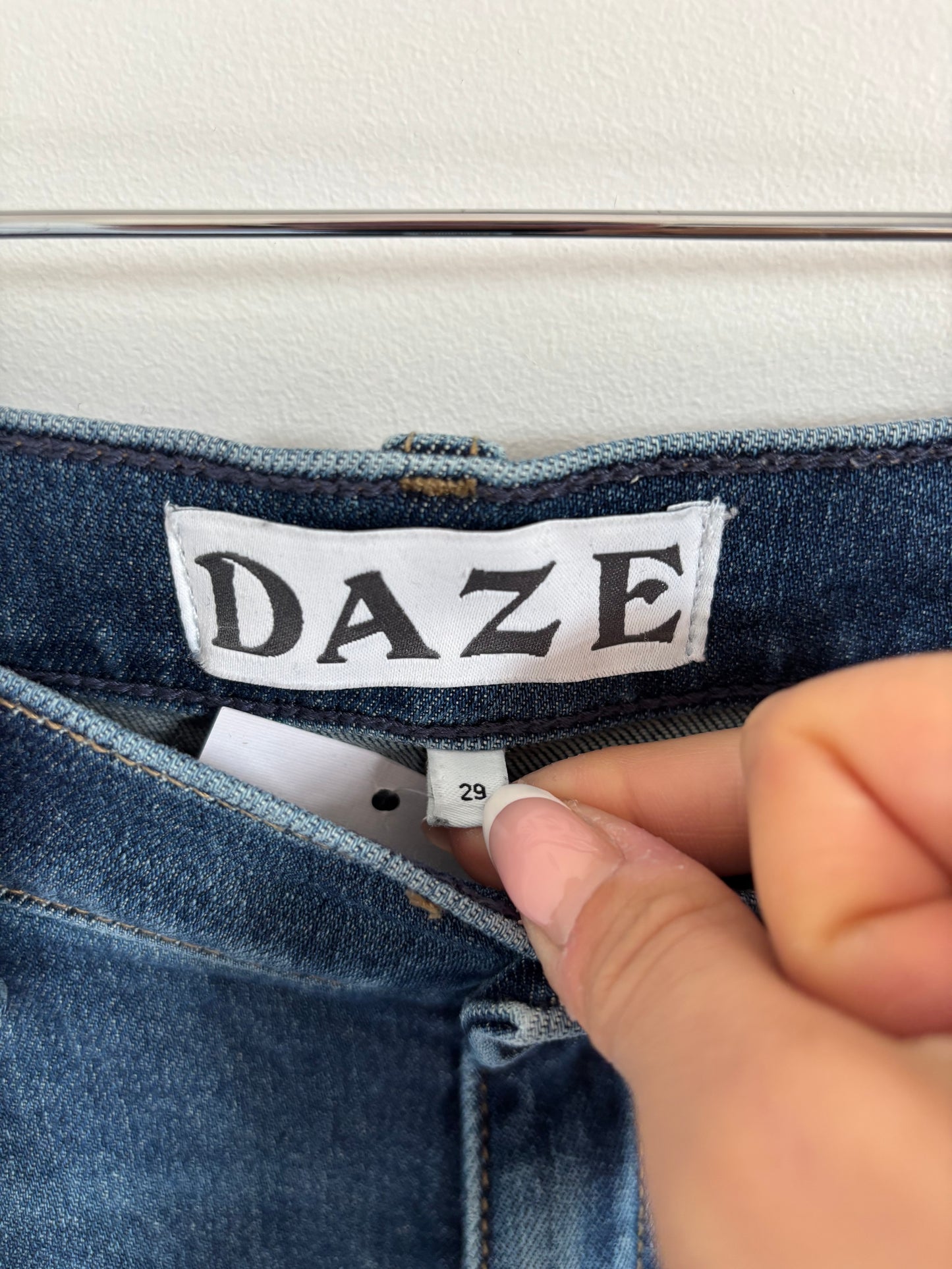 Daze Denim Pleaser Jeans High Rise Raw Hem | 29