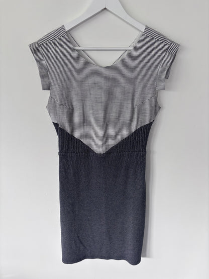 Eve Gravel Patterned Midi Dress | Sz Medium