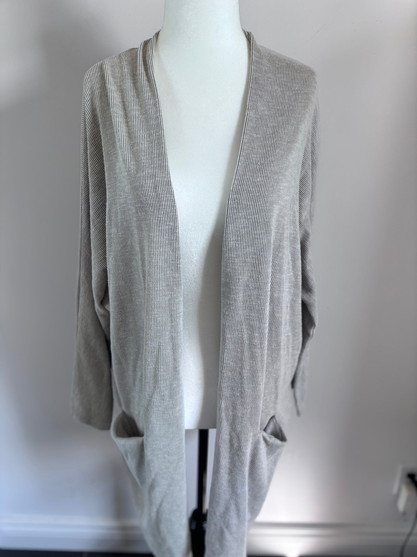 Donni Striped/Ribbed Relaxed Cardigan | OS (Medium fit)