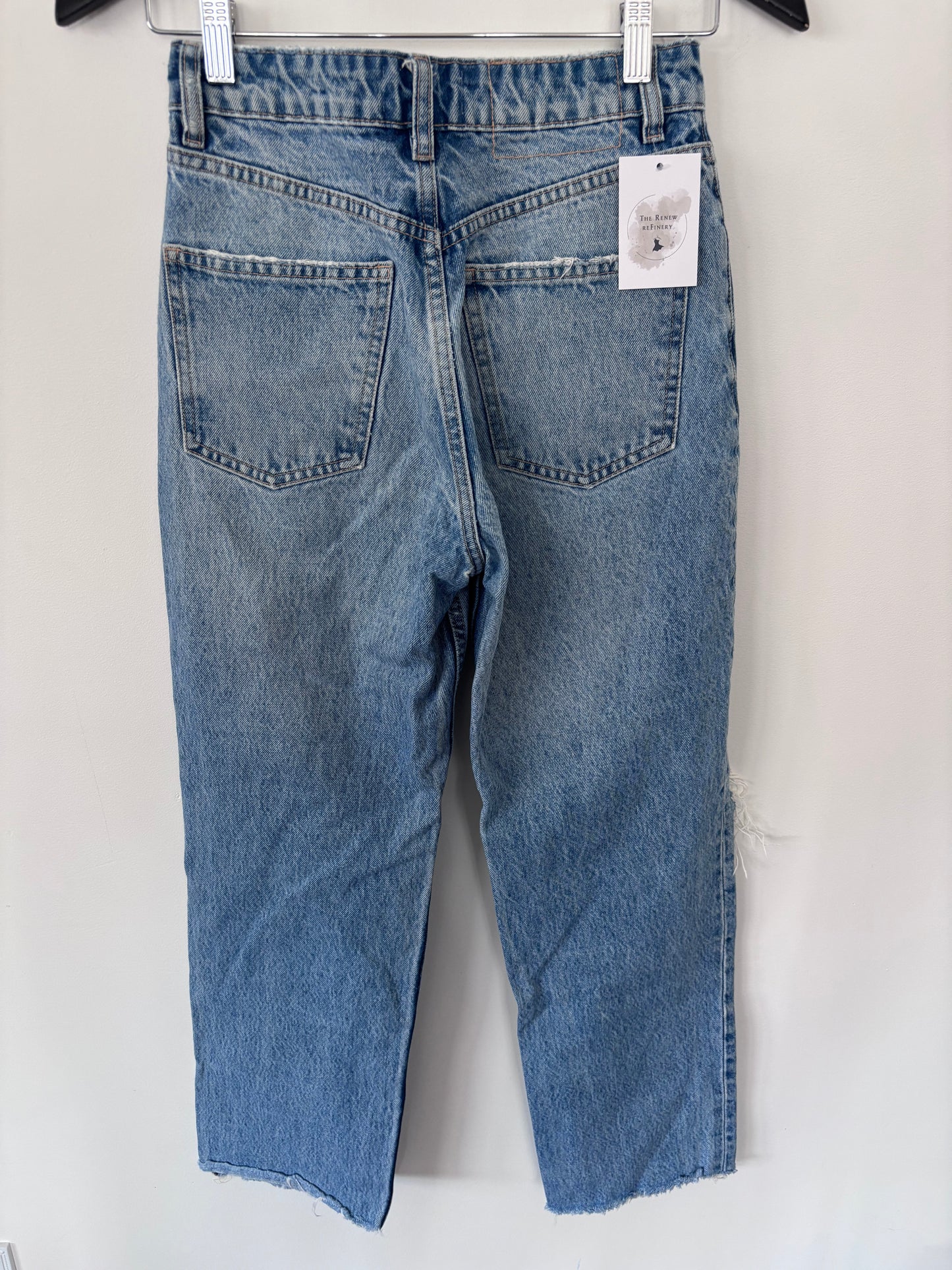 Zara Straight Button Fly Jeans | Sz 2 (M95W8)