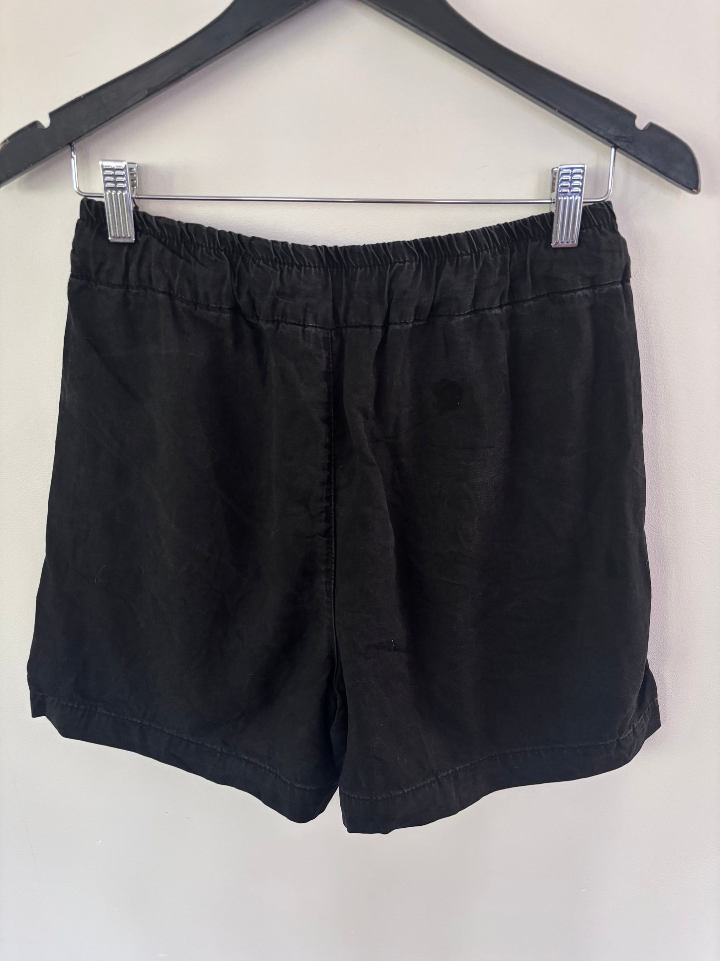Mavi Penny Pleated Black Tencel Shorts | Sz Small (fit S/M)