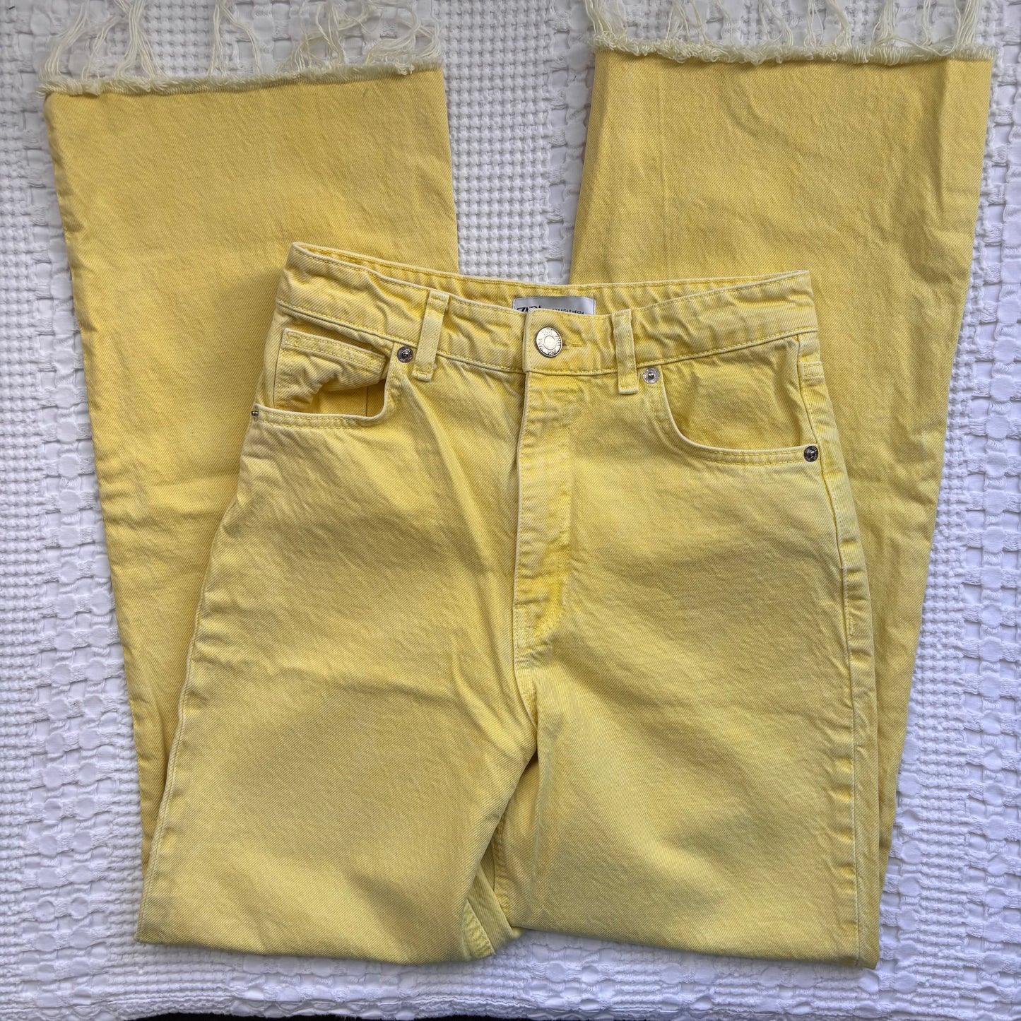 Zara Yellow High Rise Denim | Sz 2 (M94W8)