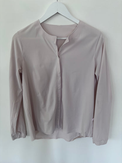 Lululemon Solo Blouse *Full Button Up Cream/Pink | Sz Small