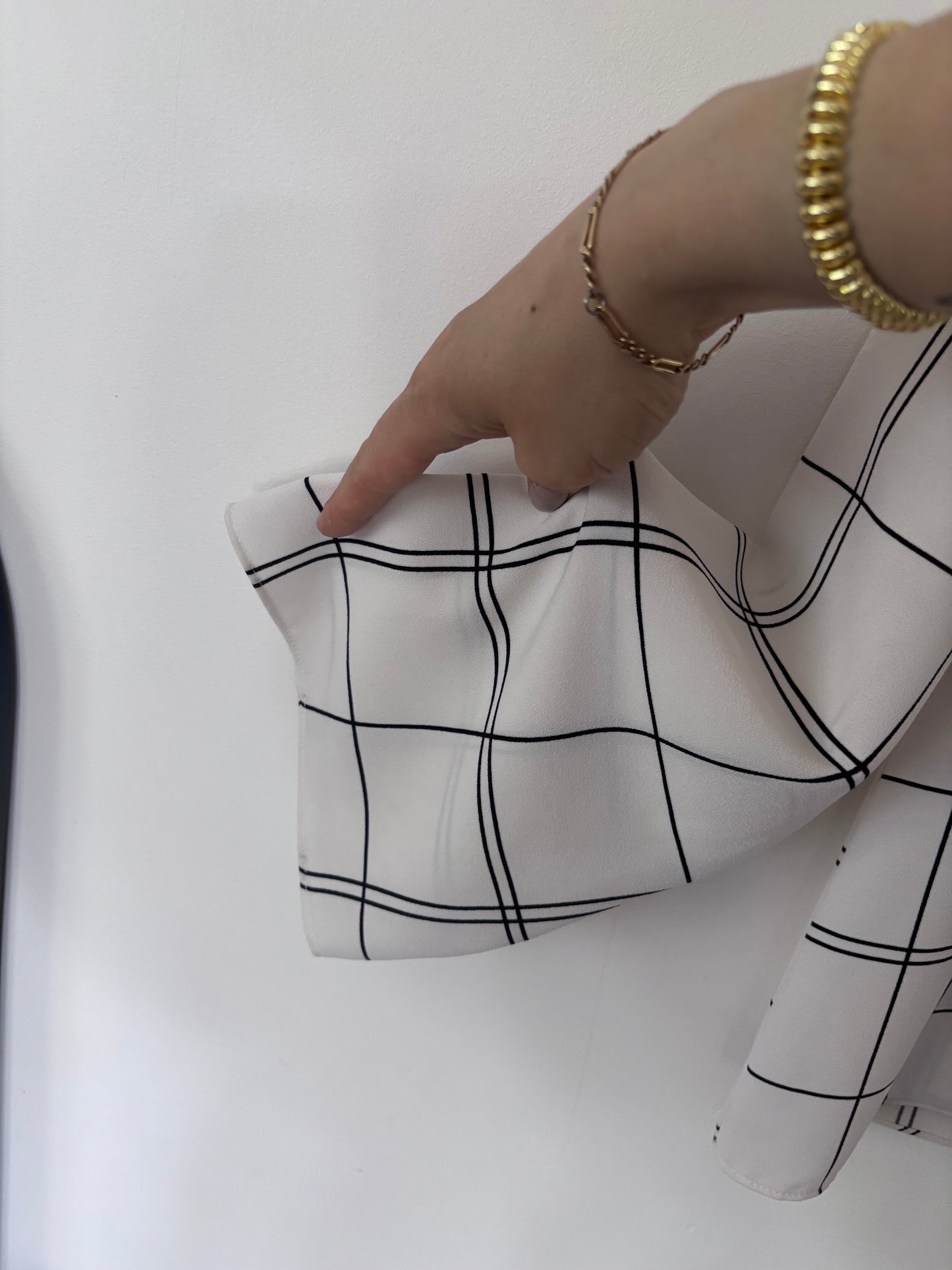 Dynamite Black/White Checked Blouse | Sz Small