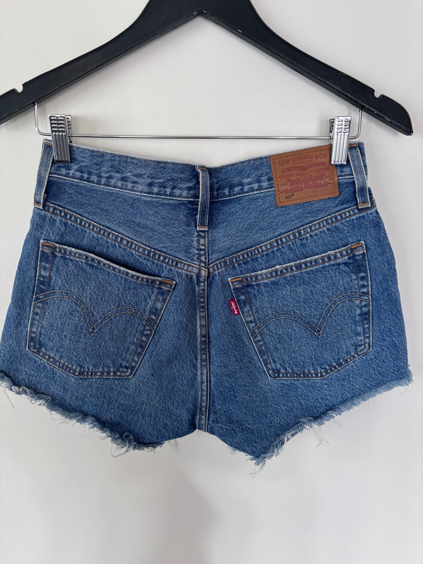 Levi 501 Shorts Light Blue | Sz 26