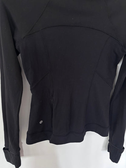 Lululemon Outrun the Elements 1/2 Zip in Black | Sz 4