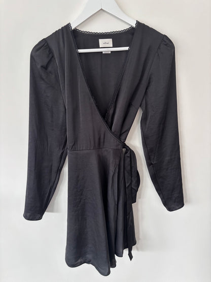 Wilfred Mademoiselle Satin Longsleeve Dress | Sz Small (M169K6)