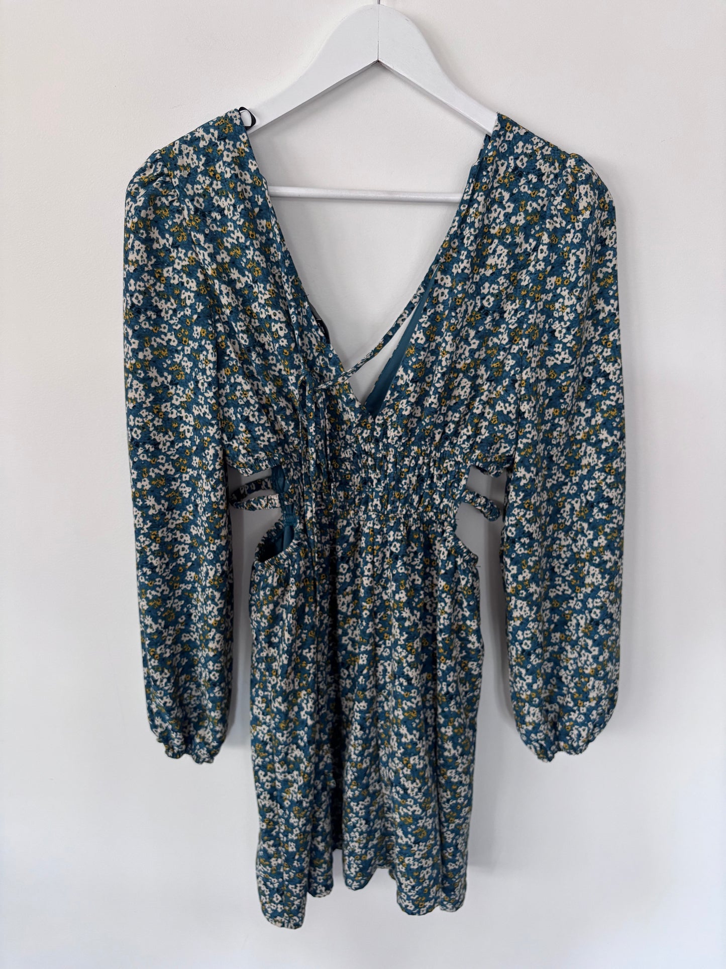 Forever21 Cut Out Green Floral Dress | Sz Small
