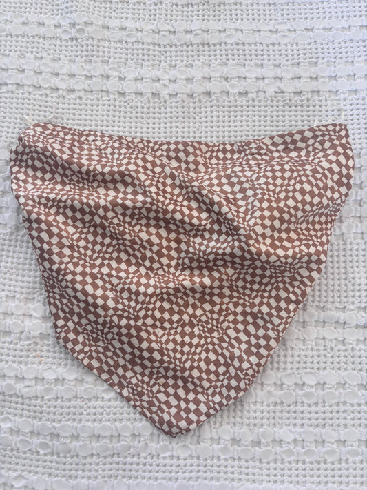 Dynamite Bandana Silk-feel Top | Sz Medium