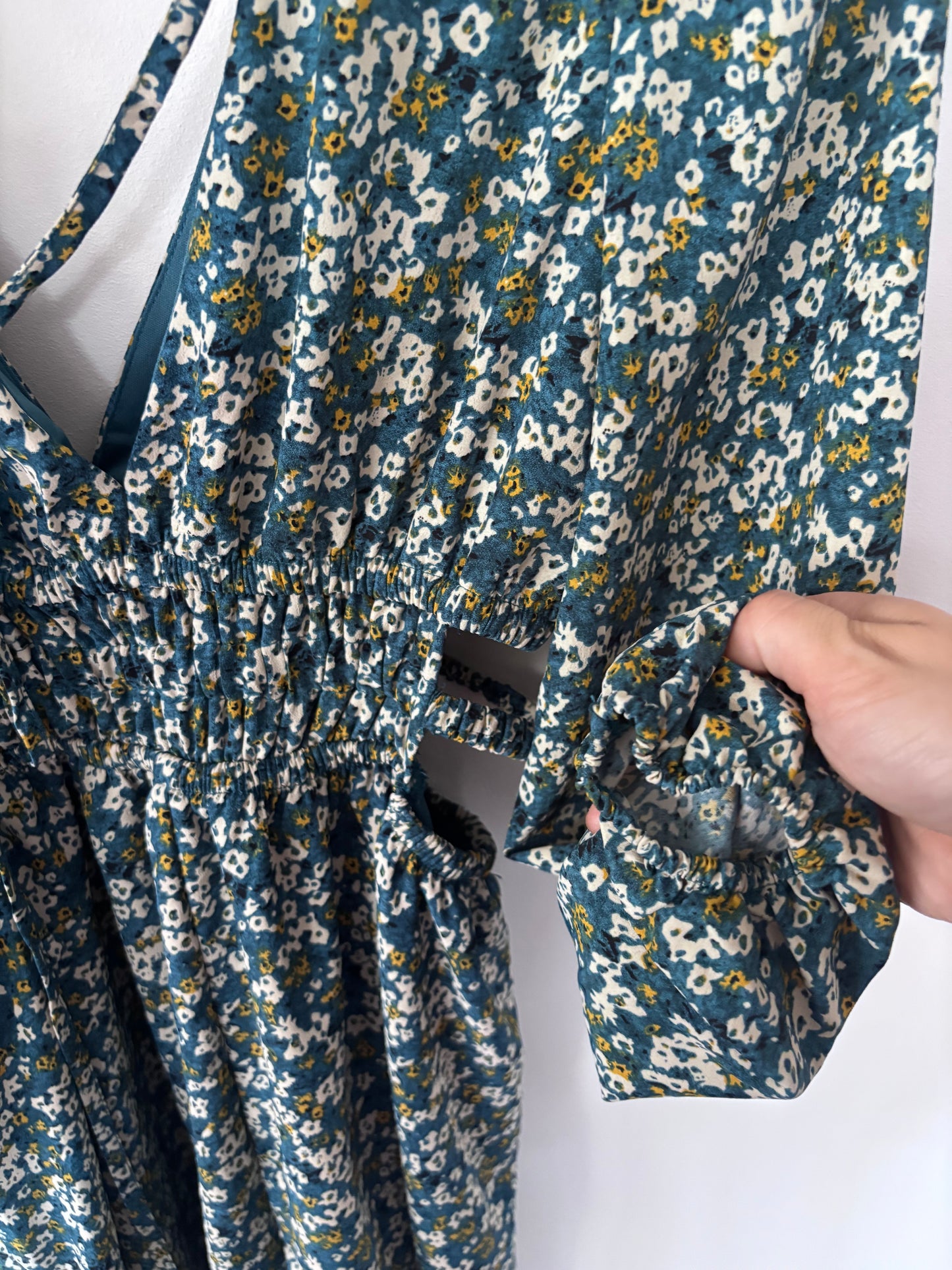 Forever21 Cut Out Green Floral Dress | Sz Small