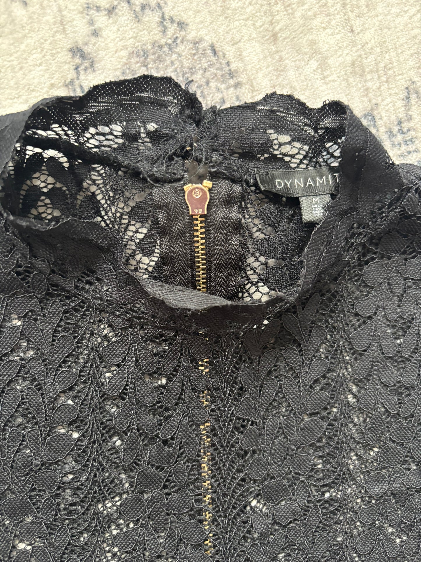 Dynamite Scalloped Hem Lace High Neck Tank | Medium (D027L4)