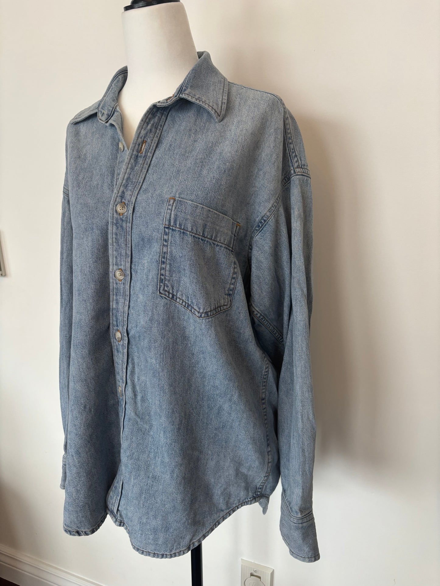 Denim Forum The '80s Comfy Denim Shirt | Sz XS (fits like small or medium) (D023R5)