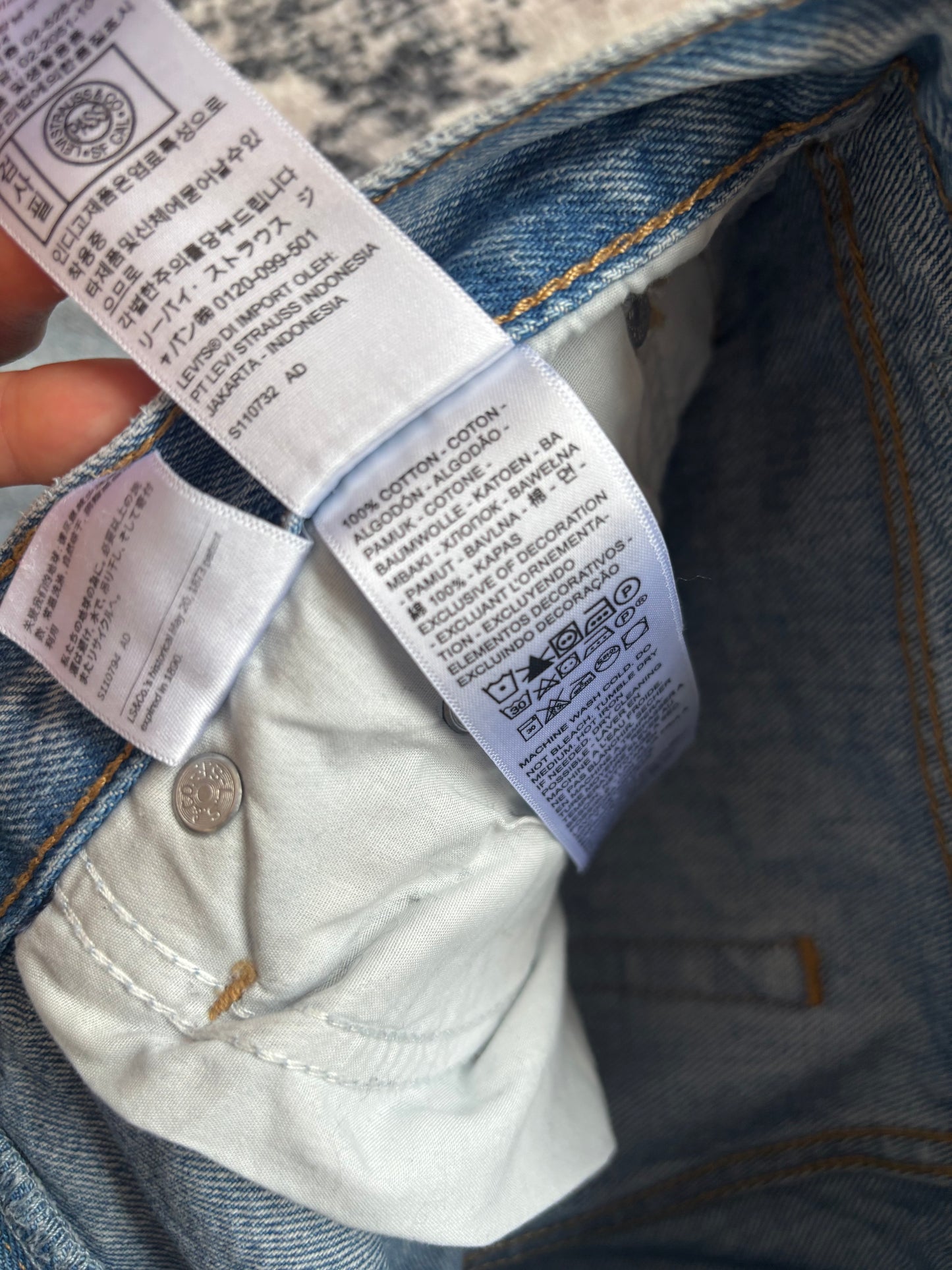 Levis XL Straight Denim | Sz 25 (D037AB)