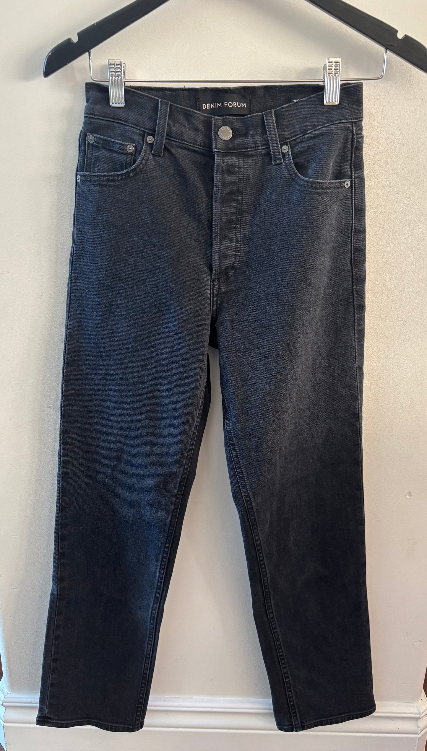Denim Forum The Arlo Hi-rise Straight Jean vin Black | 25