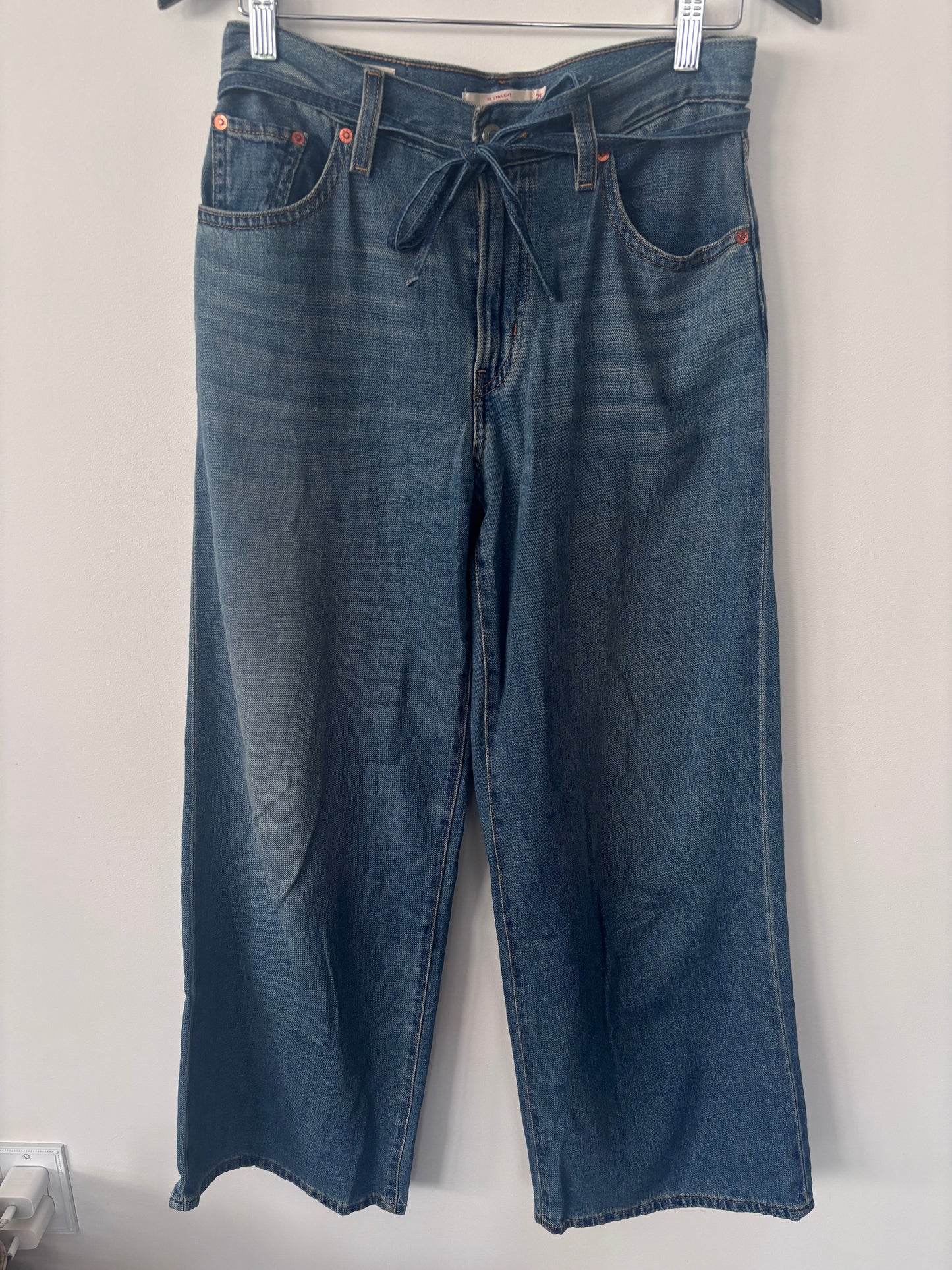 Levi's XL Straight Cotton Linen Jeans | Sz 26 (loose, can fit Sz 27)