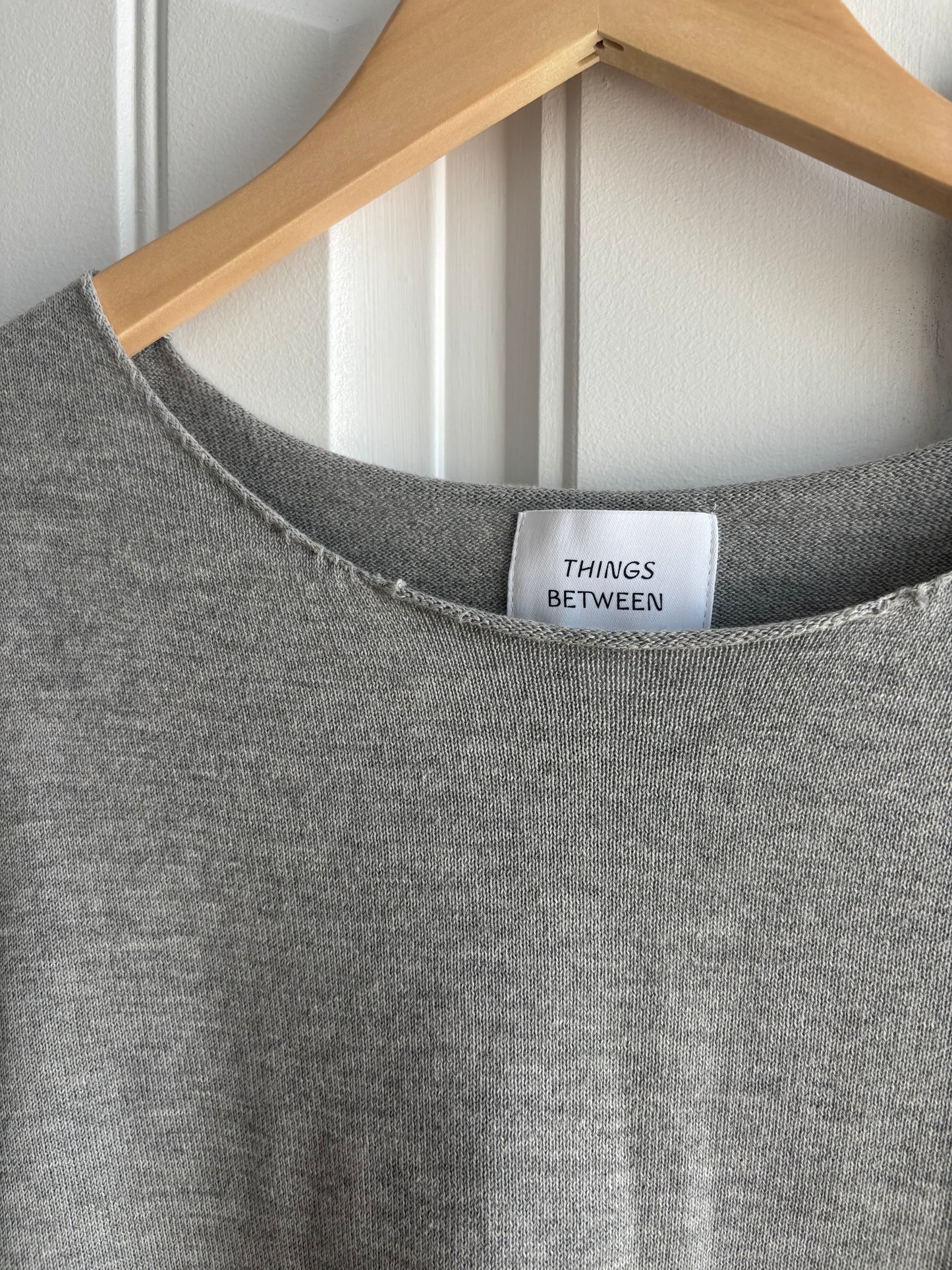 Things Between Camden Long Sleeve Grey Top | Medium