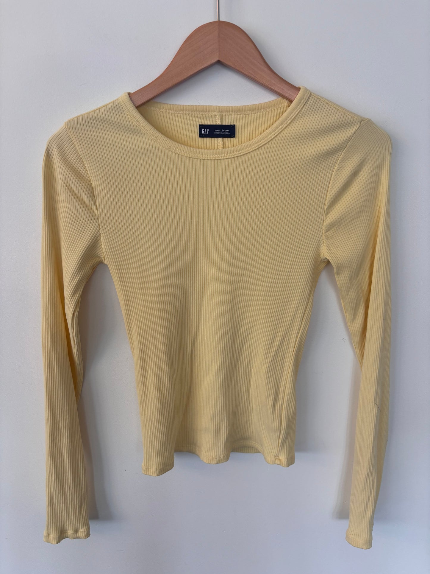 Gap Yellow Ribbed Crewneck Top | Sz Small
