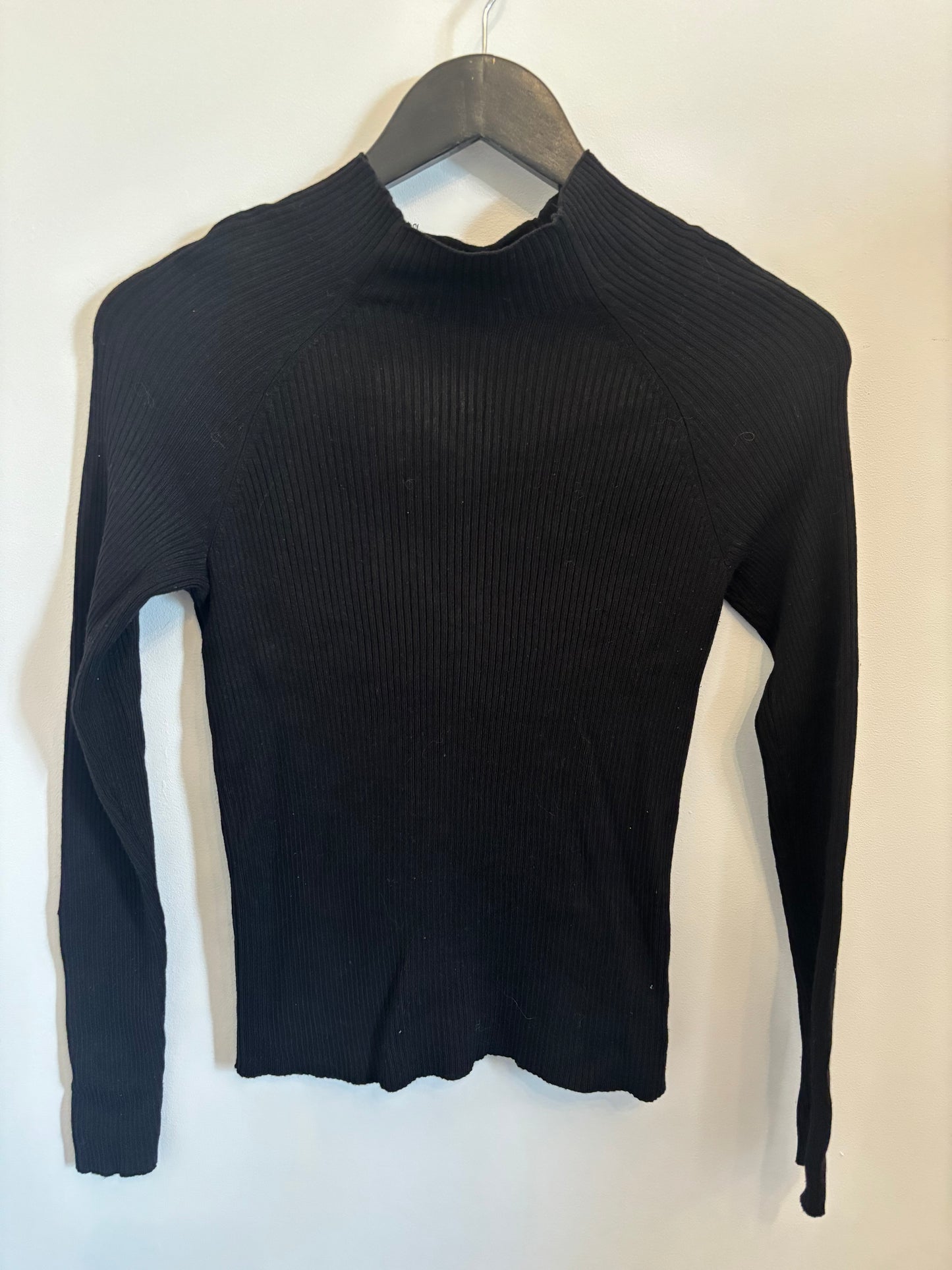 Only Ribbed Mockneck Long Sleeve| Medium (flaw)