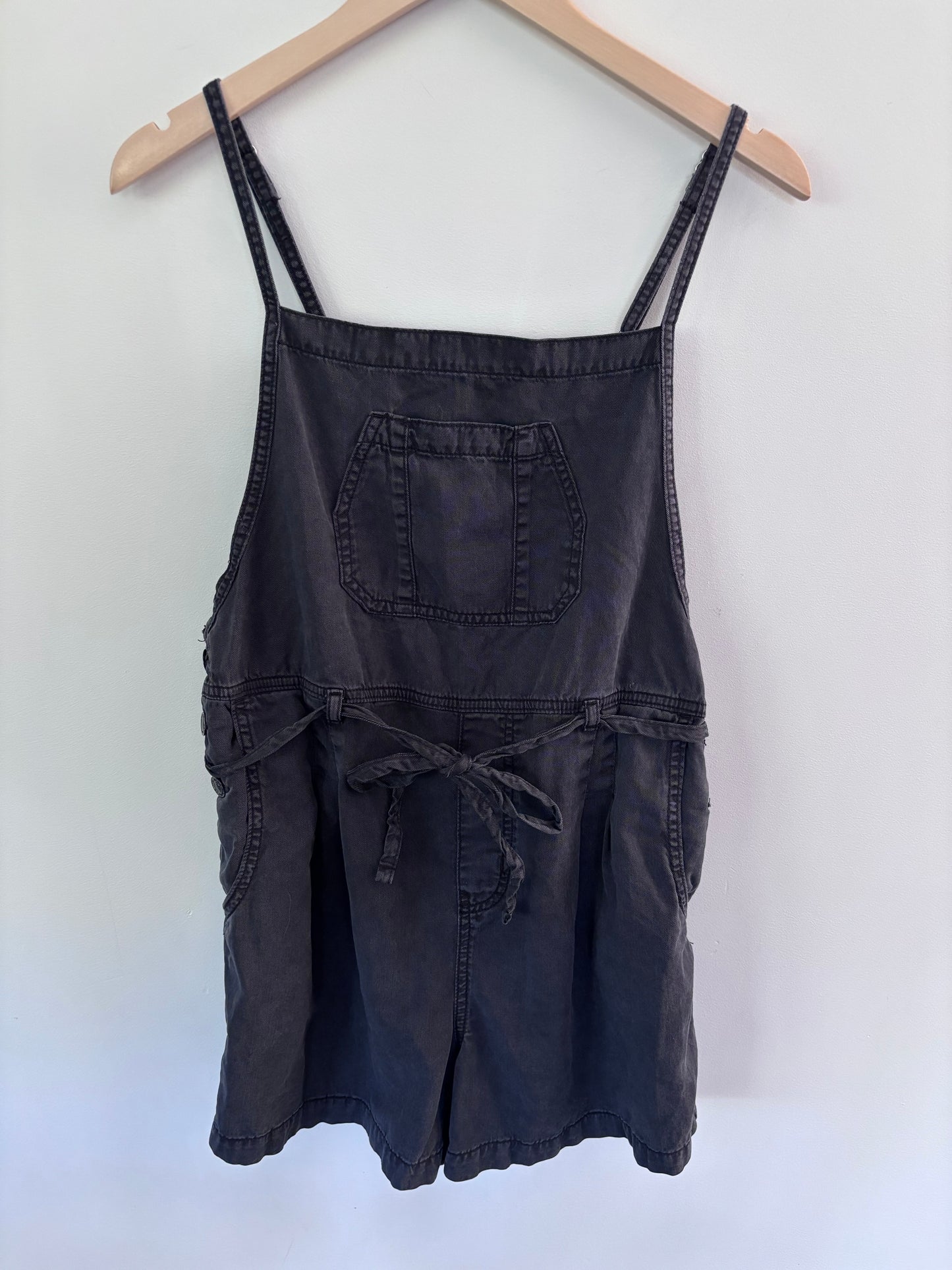 Maurice's Black Tencel/Cotton Shortalls | Sz Medium