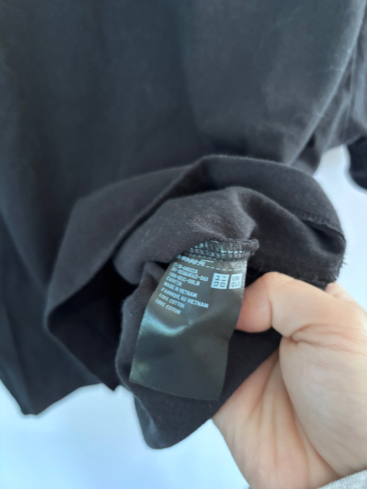 Uniqlo Black Cotton T-shirt | Sz Medium