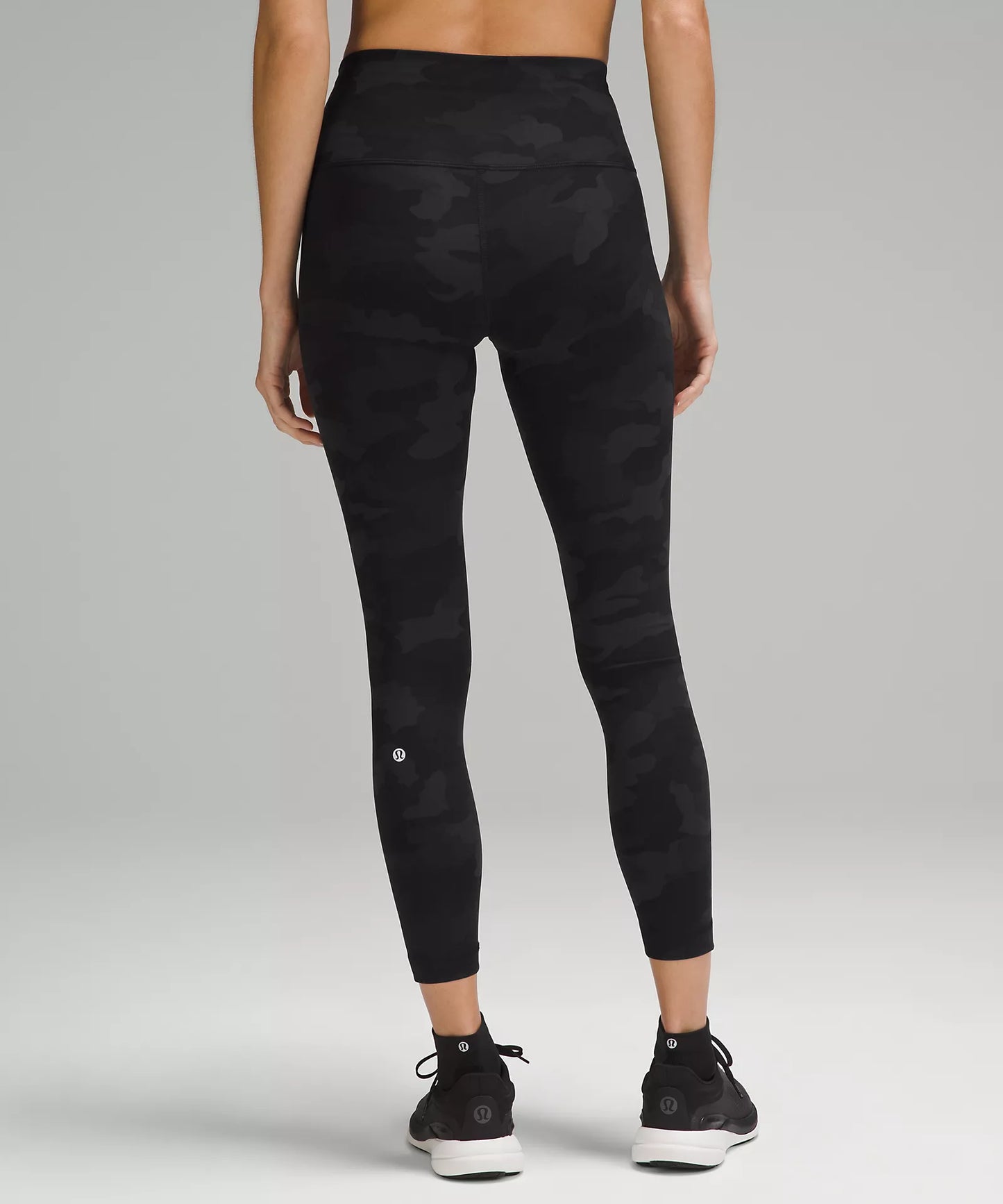 Lululemon Midrise Camo Leggings | 8 (O165W10)