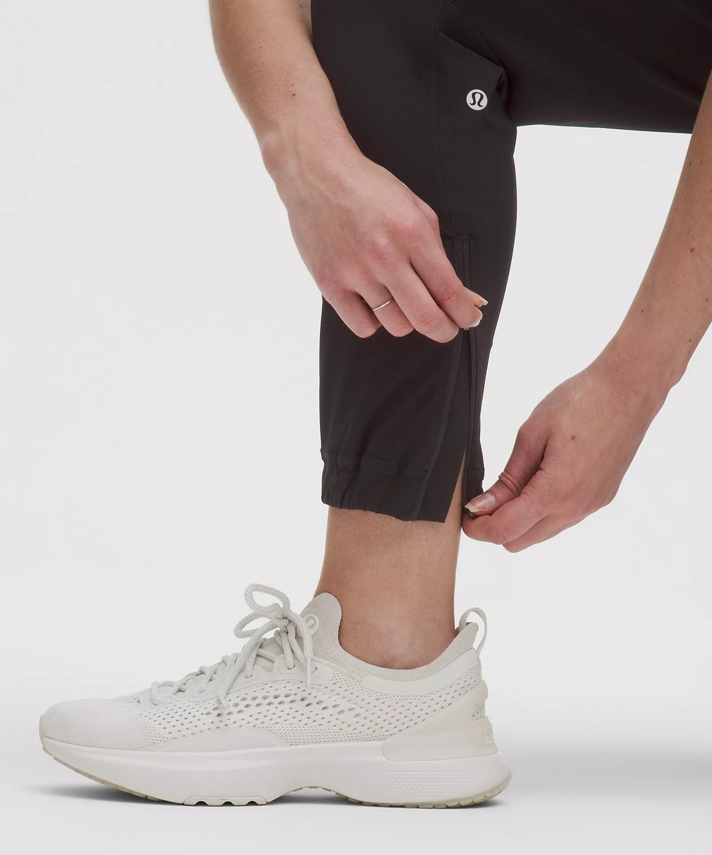 NWT Lululemon Adapted State High Rise Jogger Black | 10 (O117M17)