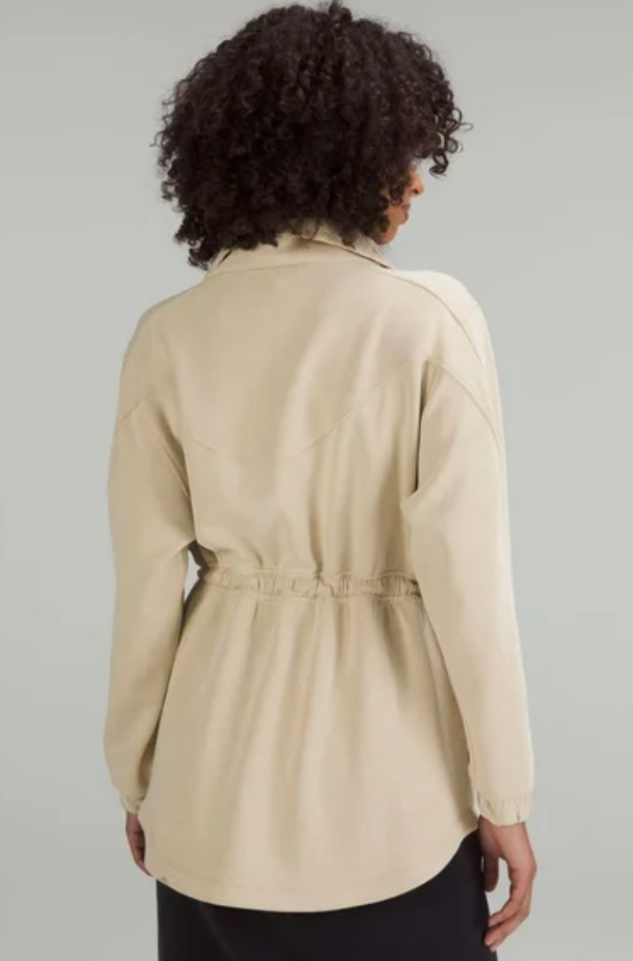 Lululemon Softstreme Cinch Waist Jacket in Ivory | 8 (Medium/Large)