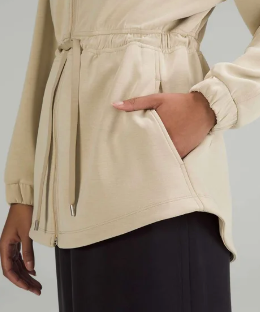 Lululemon Softstreme Cinch Waist Jacket in Ivory | 8 (Medium/Large)