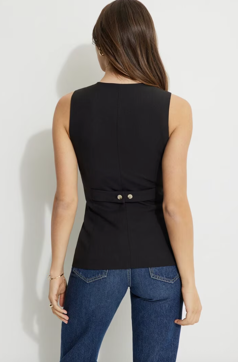 NWT Dynamite Round Neck Flyaway Vest | Medium (fits slightly large) (O116M17)