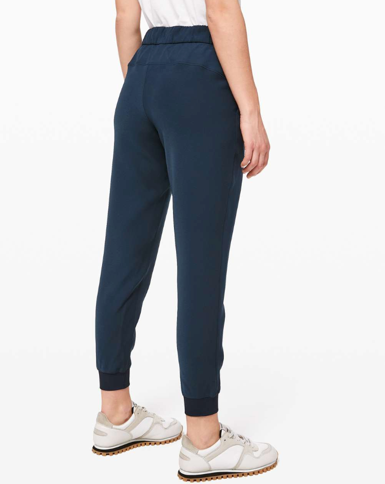 Lululemon Navy On The Fly Joggers | 2 (O71M10)