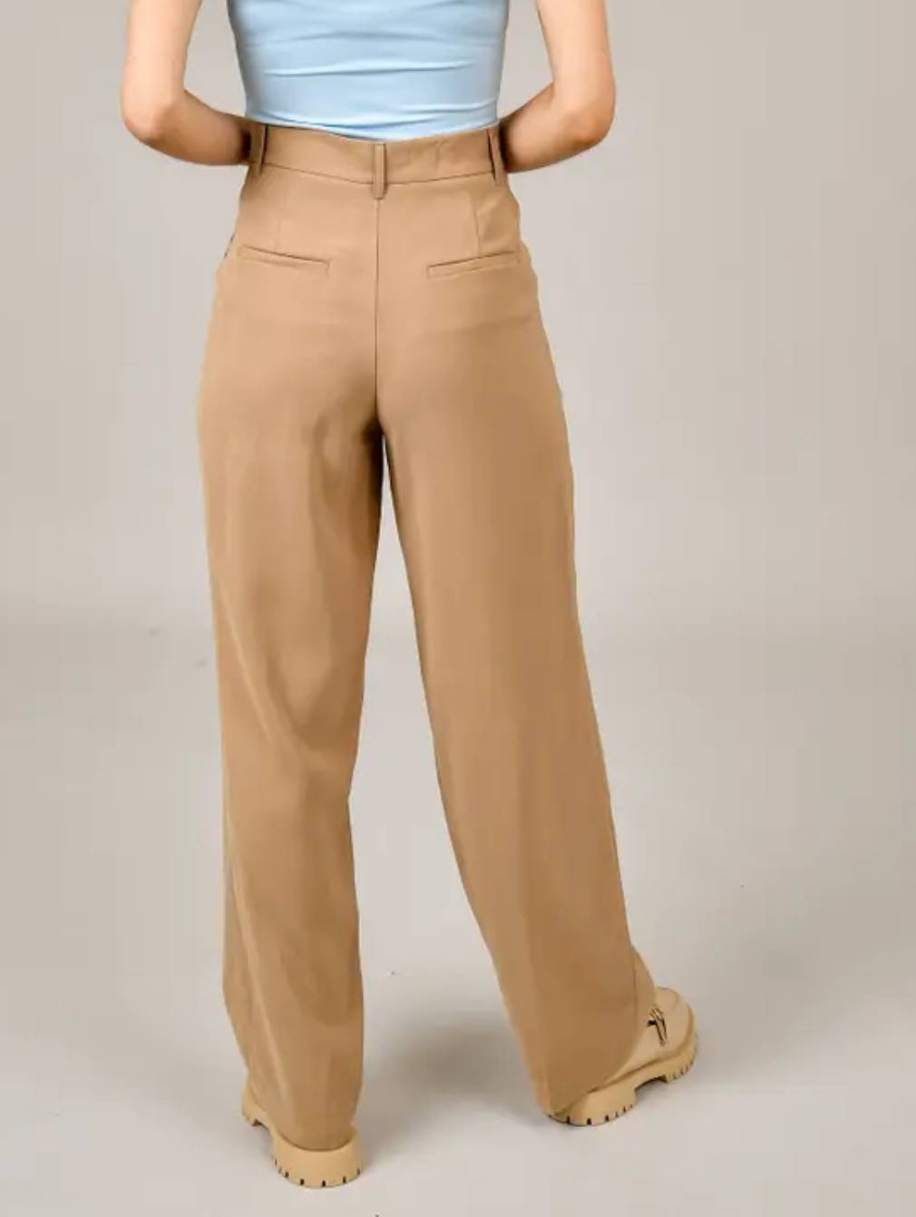 NWT RD Style Camel Wide Leg Trousers | Medium (O169C1)