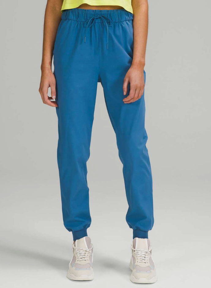 Lululemon Keep Moving Jogger in Denim Blue | Sz 6