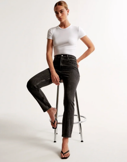 A&F The Mom High Rise Black Wash Jeans | Sz 28