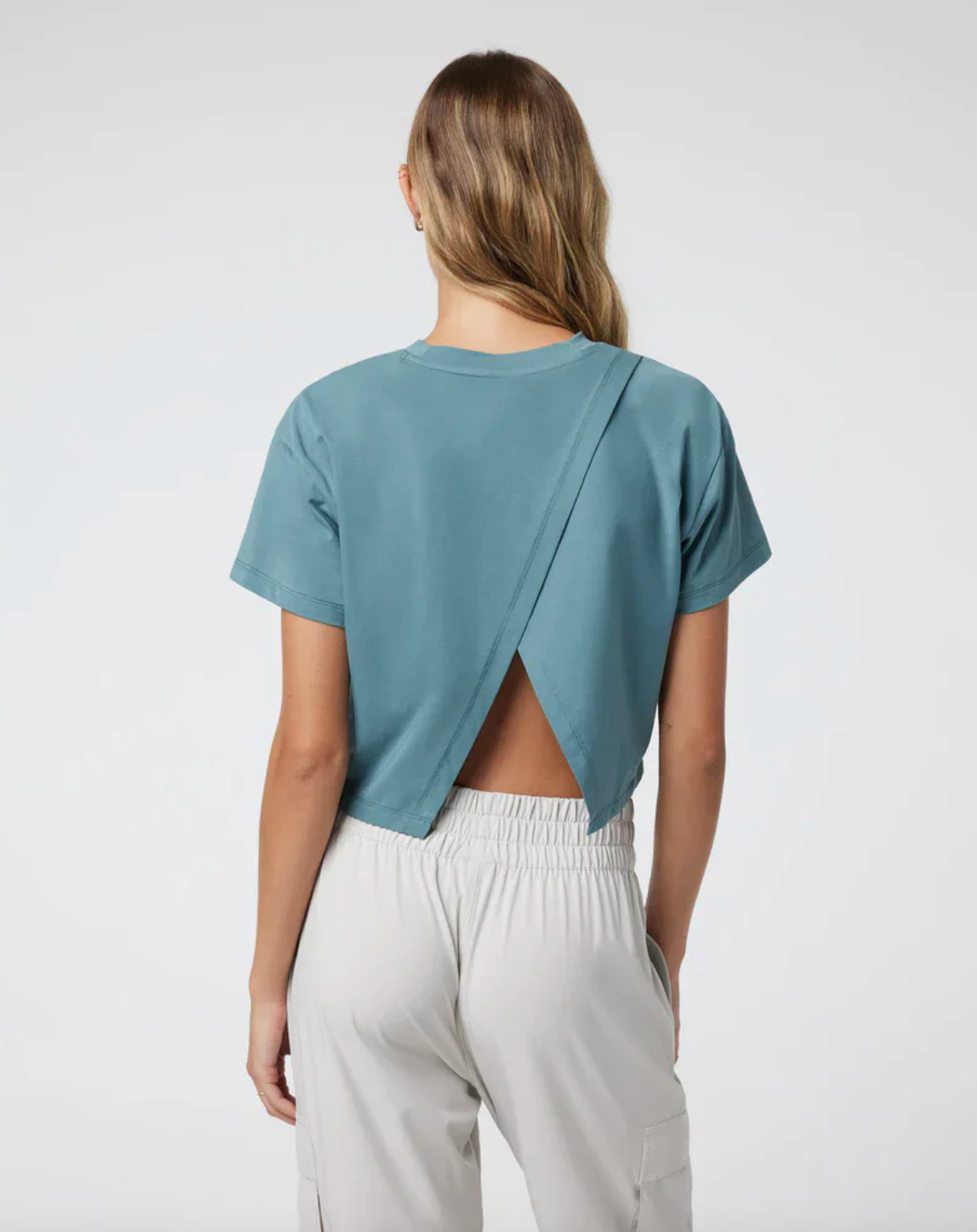 Vuori Short Sleeve Feather Cross Back Top | Small (O145P3)