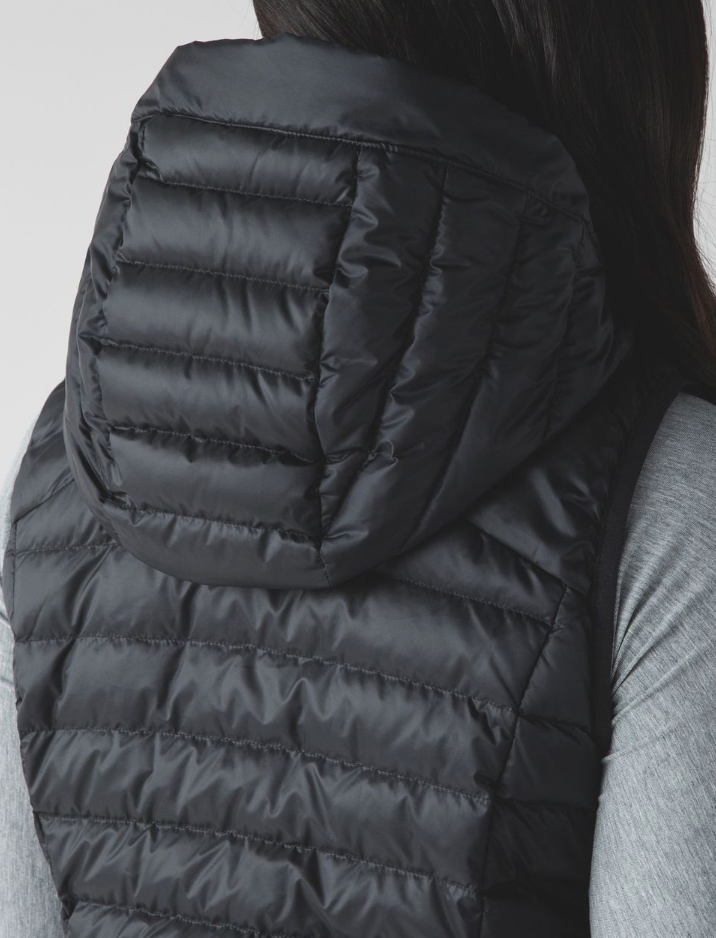 Lululemon Down For It Vest in Black | Sz 6
