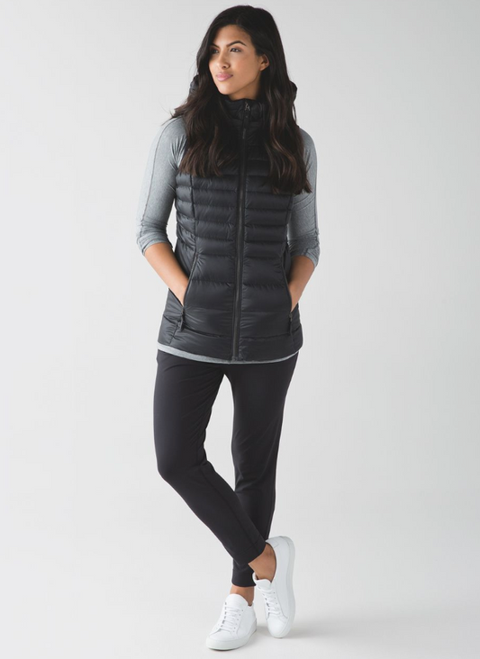 Lululemon Down For It Vest in Black | Sz 6