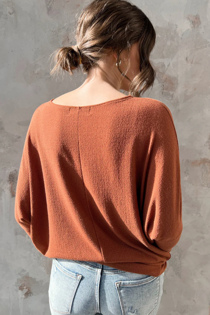 Jolie All Day Slouch Top Sweater in Cognac | Medium (N61S20)
