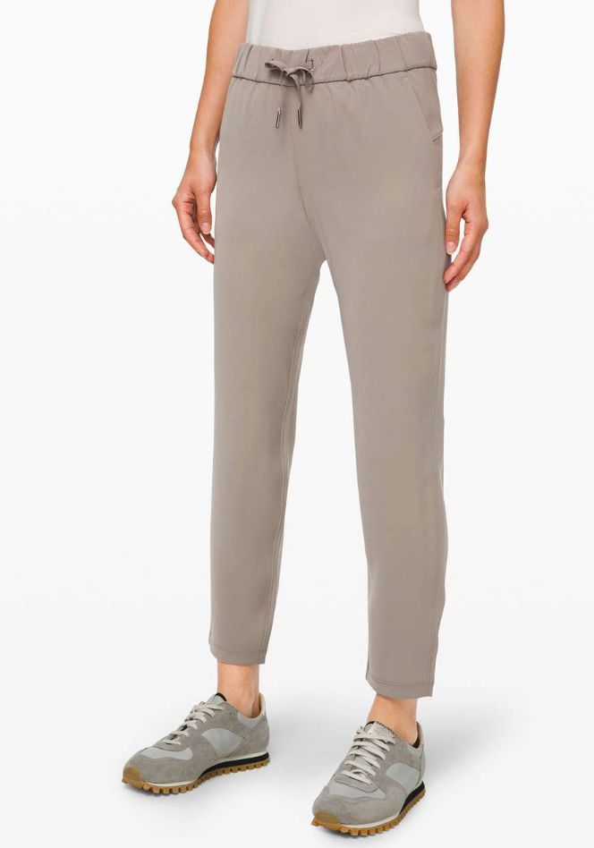 Lululemon On the Fly 7/8 Pant Woven Carbon Dust | Sz 8 / (N47S20)
