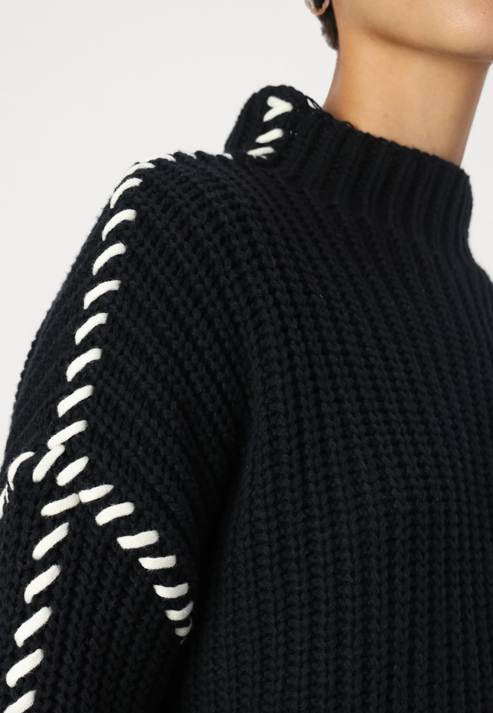 Vero Moda Black Knit Sweater | Sz Small (D033L4)