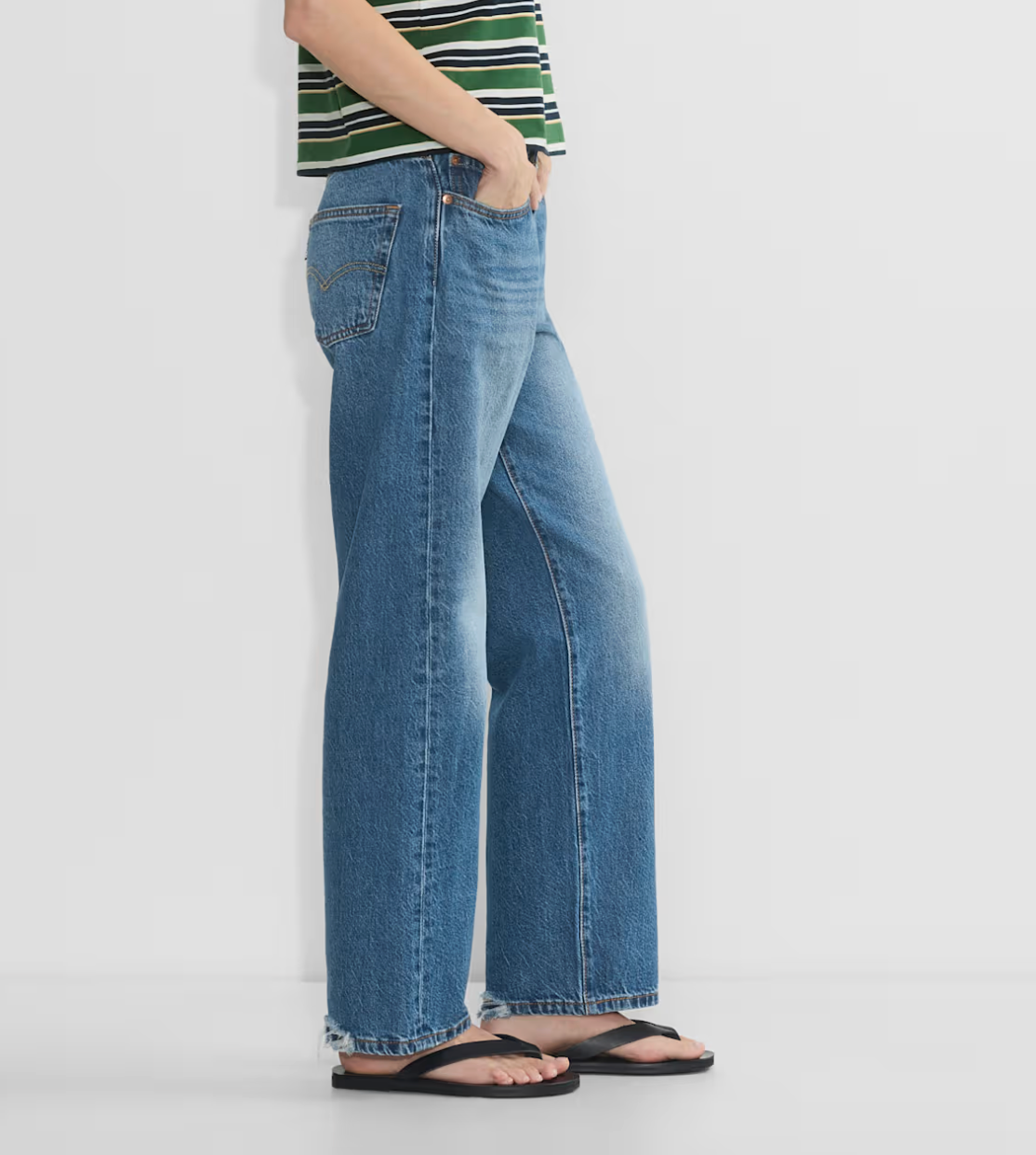 Levi's 501 90s Lightweight Medium Wash Denim | Sz 27