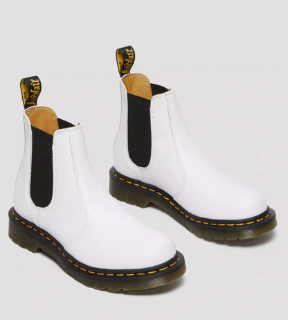 Dr. Martens Unisex Leather Chelsea Boots in White | Sz 10