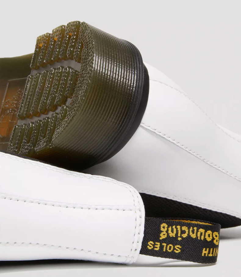 Dr. Martens Unisex Leather Chelsea Boots in White | Sz 10