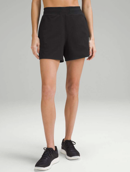 Lululemon License to Train High-Rise Short 4" | Sz 6